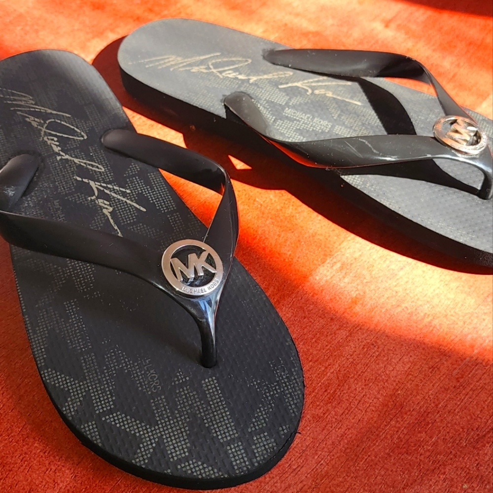 Size 5 Michael Kors Sandles